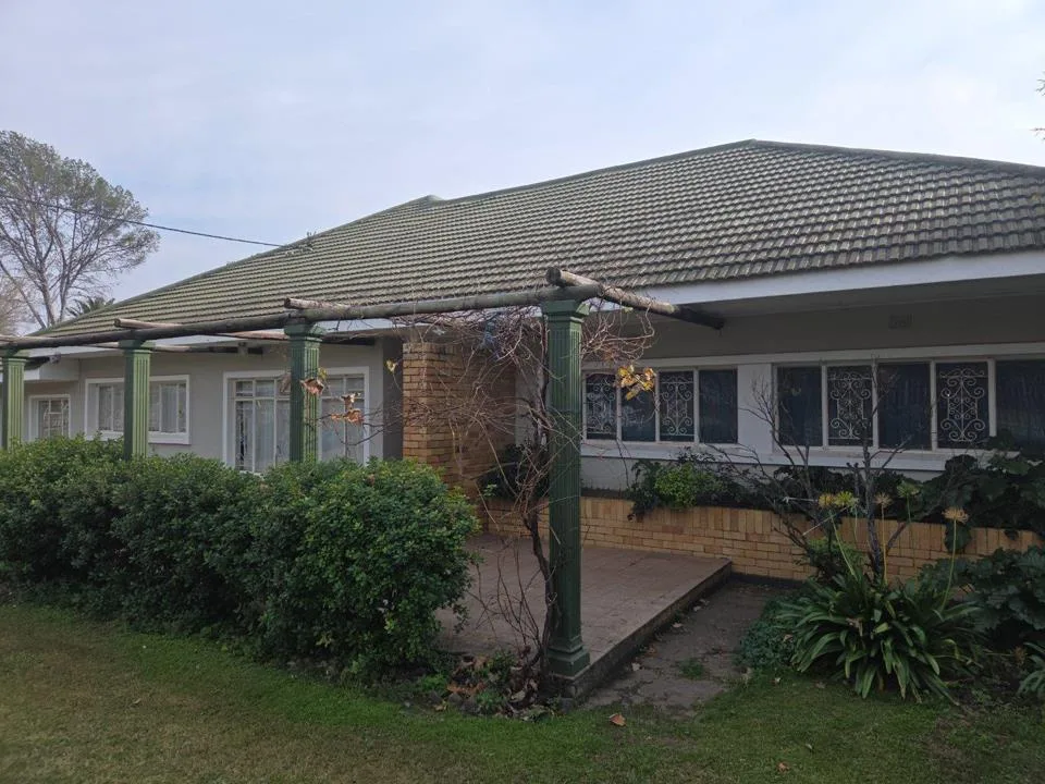 5 Bedroom House for sale in Wilgenhof