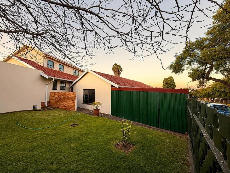 5 Bedroom House for sale in Secunda