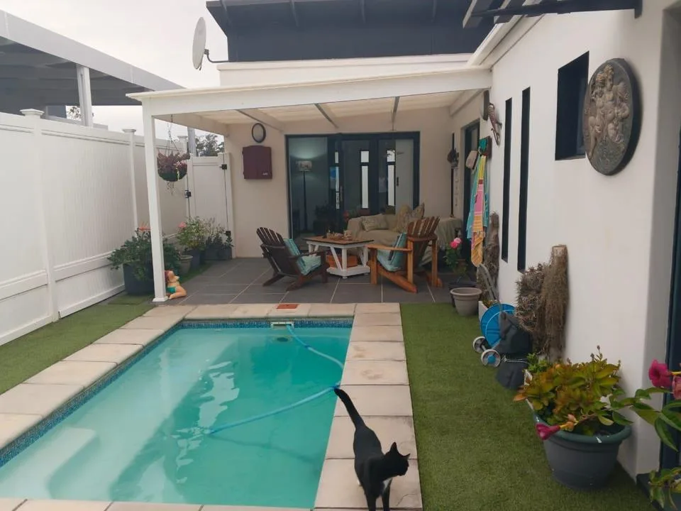 2 Bedroom House for sale in Nahoon Valley