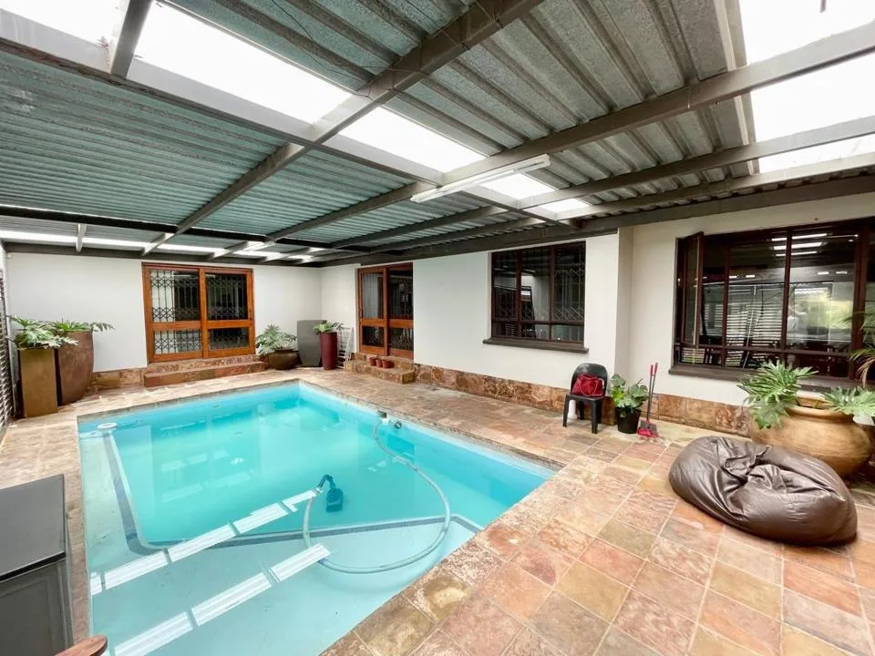 4 Bedroom House for sale in Secunda