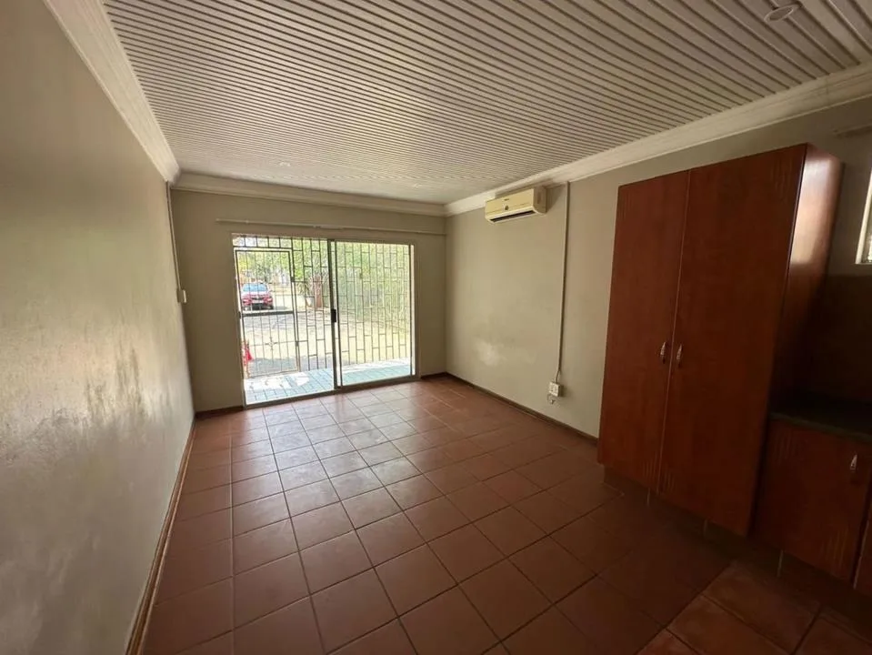 1 Bedroom Apartment / flat to rent in Hospitaalpark