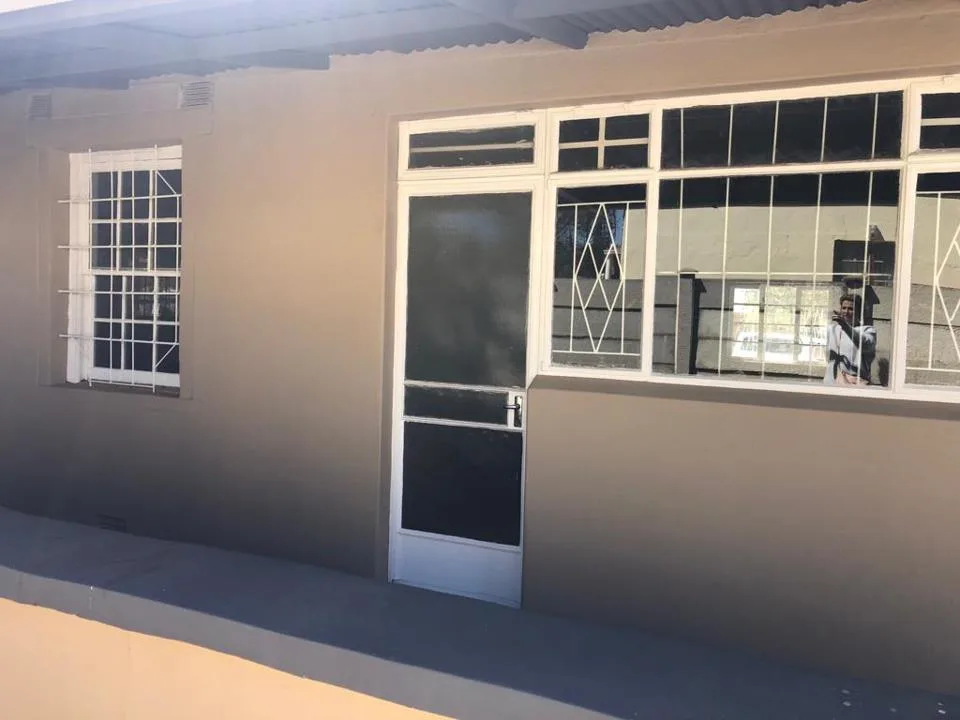 3 Bedroom House for sale in Beaconsfield