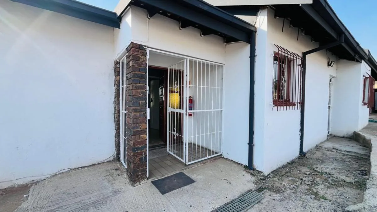 1 Bedroom Apartment / flat to rent in Die Heuwel Ext 1