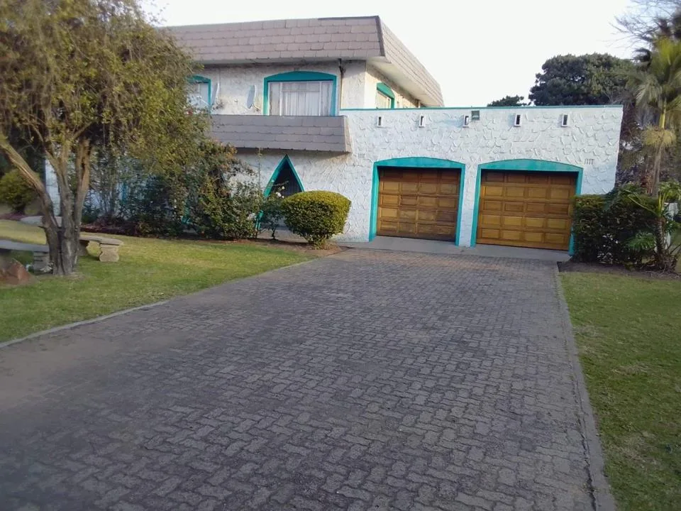 6 Bedroom House to rent in Del Judor