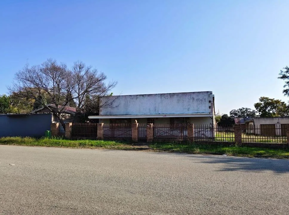 3 Bedroom House for sale in Theunissen