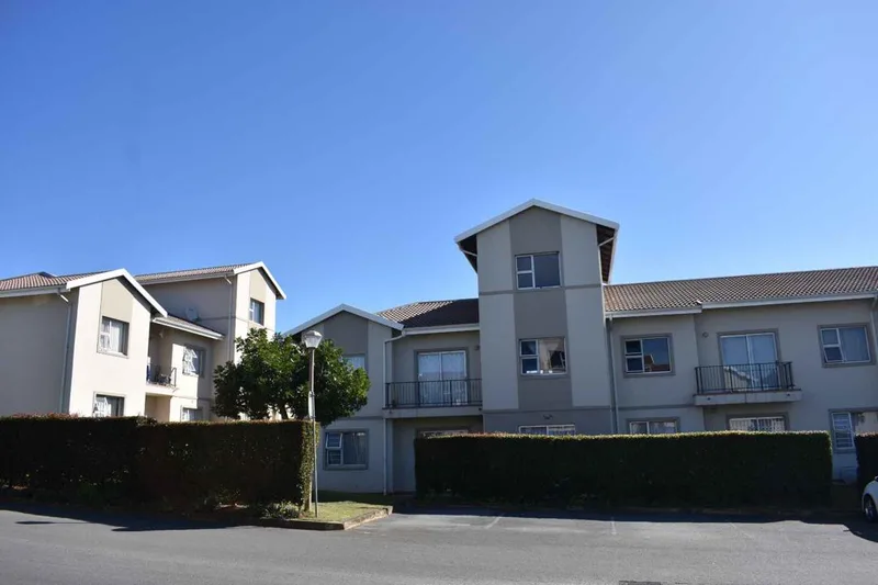 2 Bedroom Apartment / flat for sale in Beacon Bay