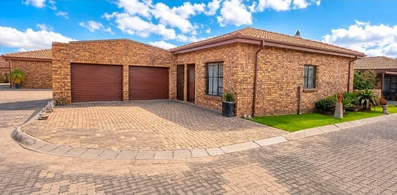 3 Bedroom House for sale in Kriel
