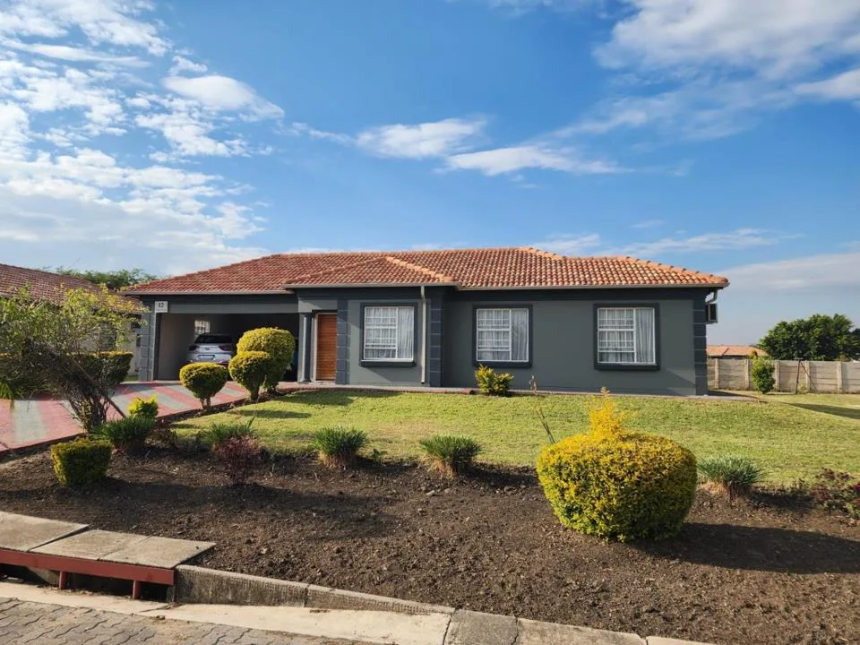 3 Bedroom House for sale in Ngwenya River Estate