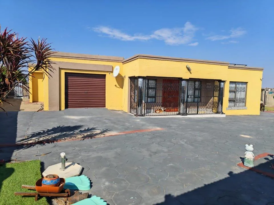 3 Bedroom House for sale in Moletji