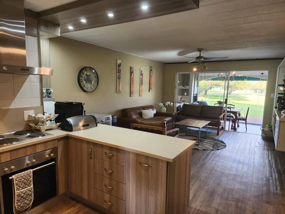 3 Bedroom Townhouse for sale in Caribbean Beach