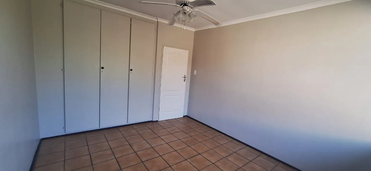 1 Bedroom Apartment / flat to rent in Secunda Central