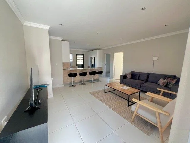 3 Bedroom House for sale in Selosesha