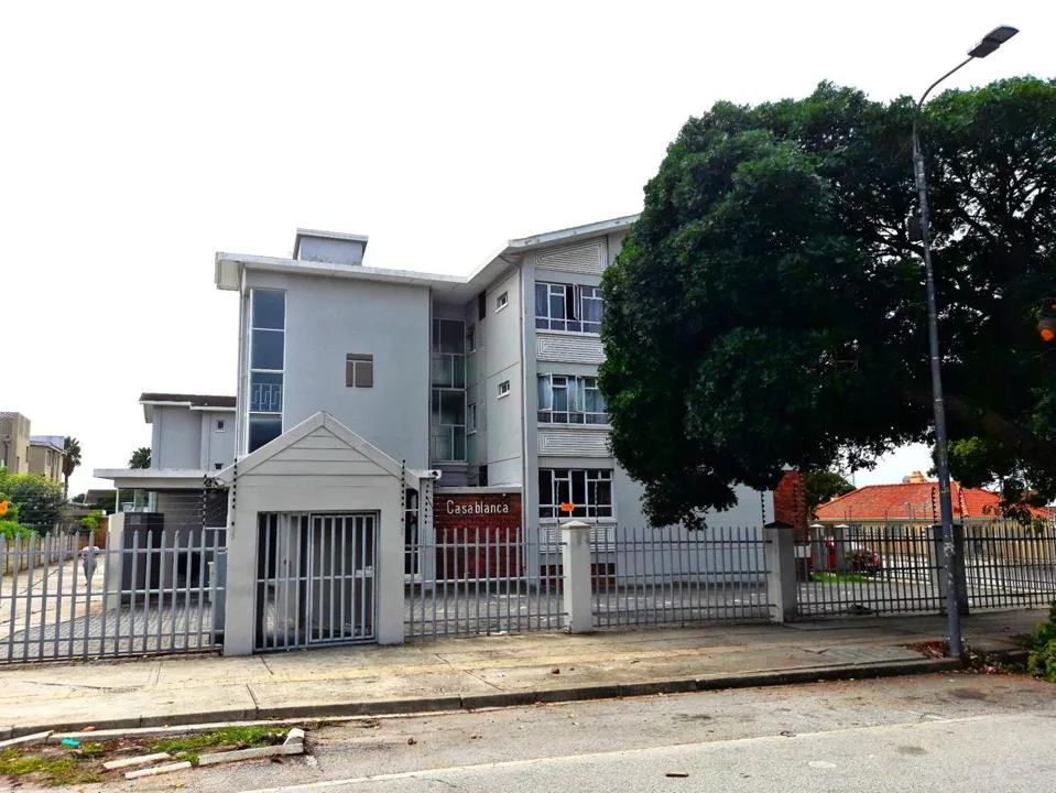 2 Bedroom Apartment / flat for sale in Richmond Hill