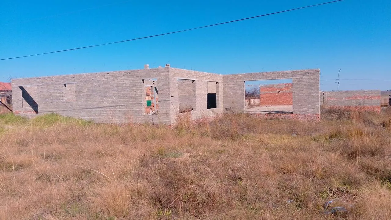 4 Bedroom House for sale in Morelig