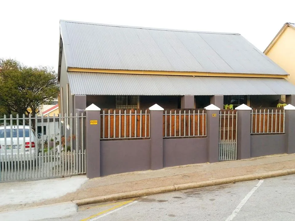 3 Bedroom House to rent in North End
