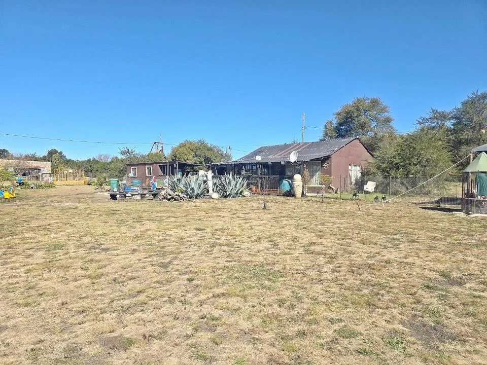 2 Bedroom House for sale in Oranjeville