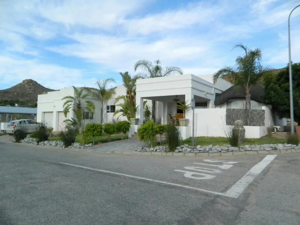 4 Bedroom House to rent in Springbok