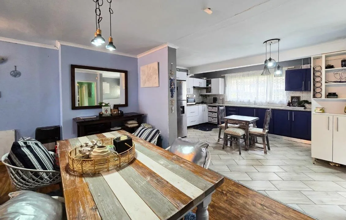 3 Bedroom House for sale in Cambridge West