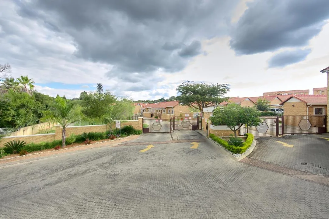 2 Bedroom Apartment / flat to rent in Randpark Ridge