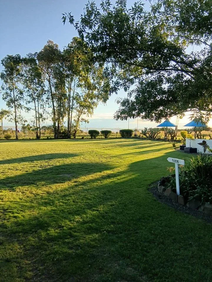 6 Bedroom House for sale in Oranjeville
