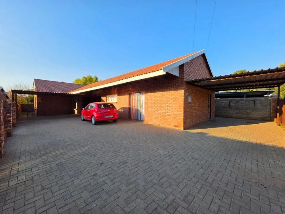 House for sale in Hadison Park
