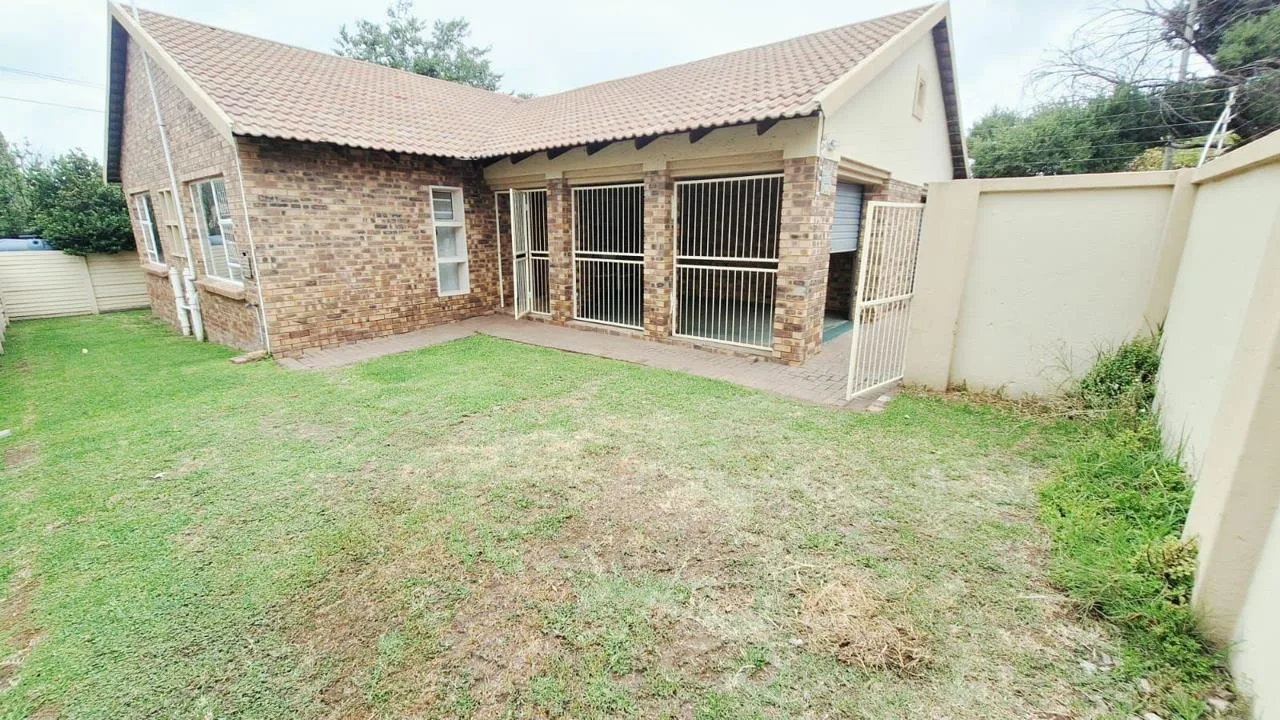 2 Bedroom Apartment / flat to rent in Trichardt