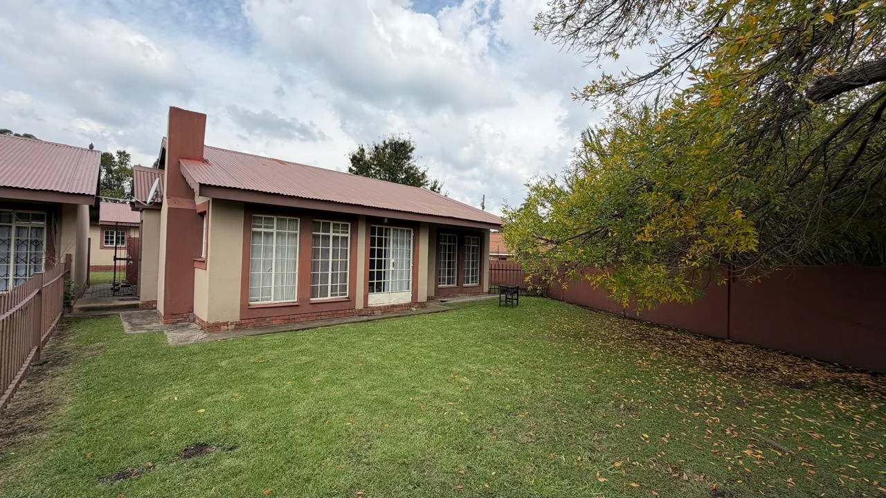 2 Bedroom Apartment / flat to rent in Standerton Central