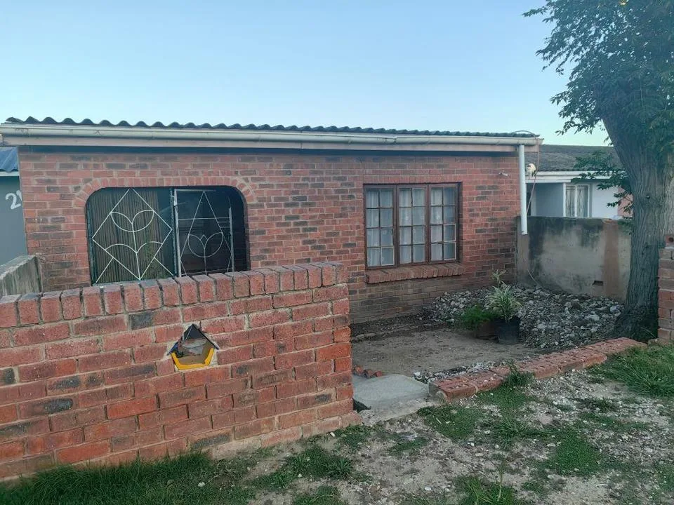 2 Bedroom House for sale in Bethelsdorp
