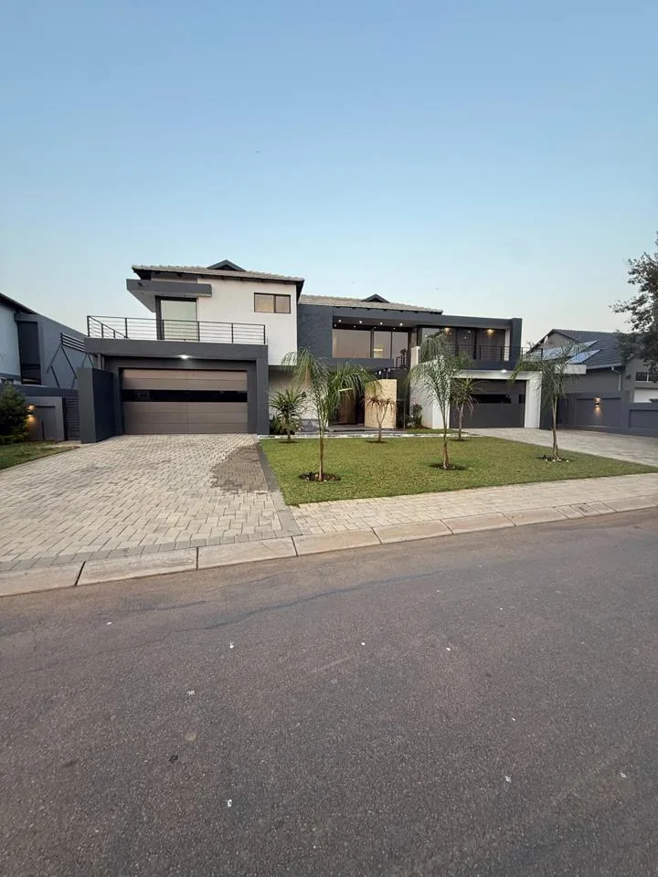 5 Bedroom House to rent in The Islands Estates
