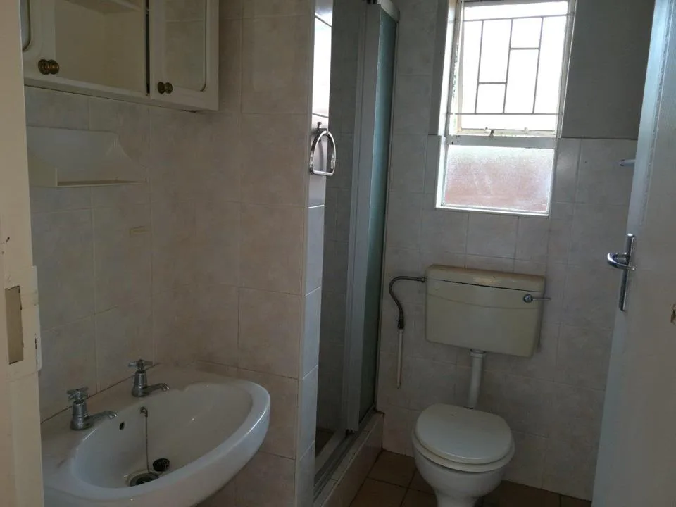 1 Bedroom Apartment / flat for sale in Bult South
