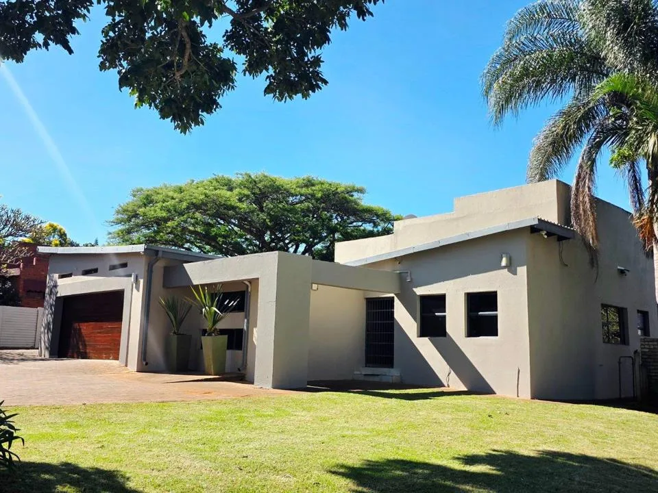 6 Bedroom House for sale in Louis Trichardt