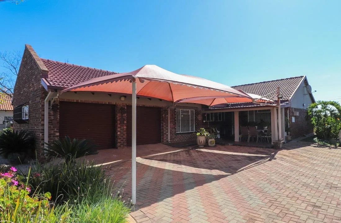 3 Bedroom House for sale in Flimieda