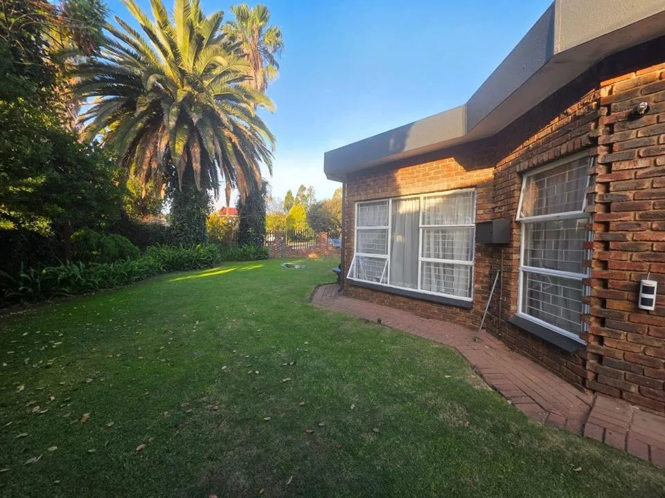 3 Bedroom House for sale in Vaalpark