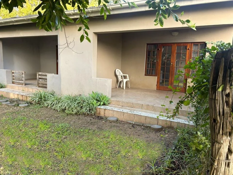 4 Bedroom House for sale in Addo