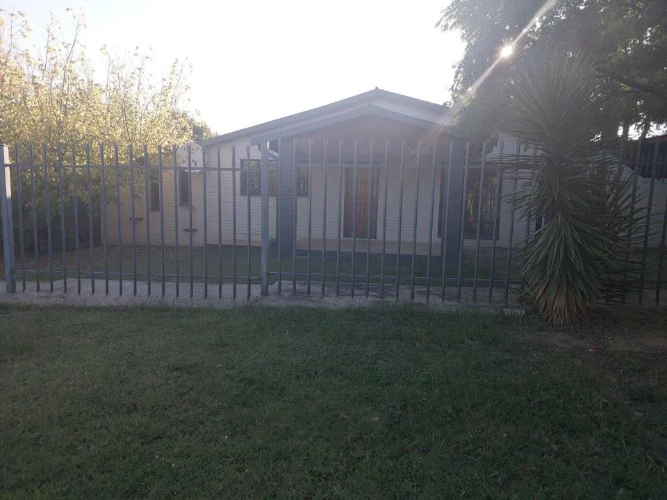 3 Bedroom House to rent in Tuinhof