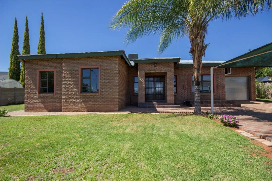 3 Bedroom House for sale in Keidebees