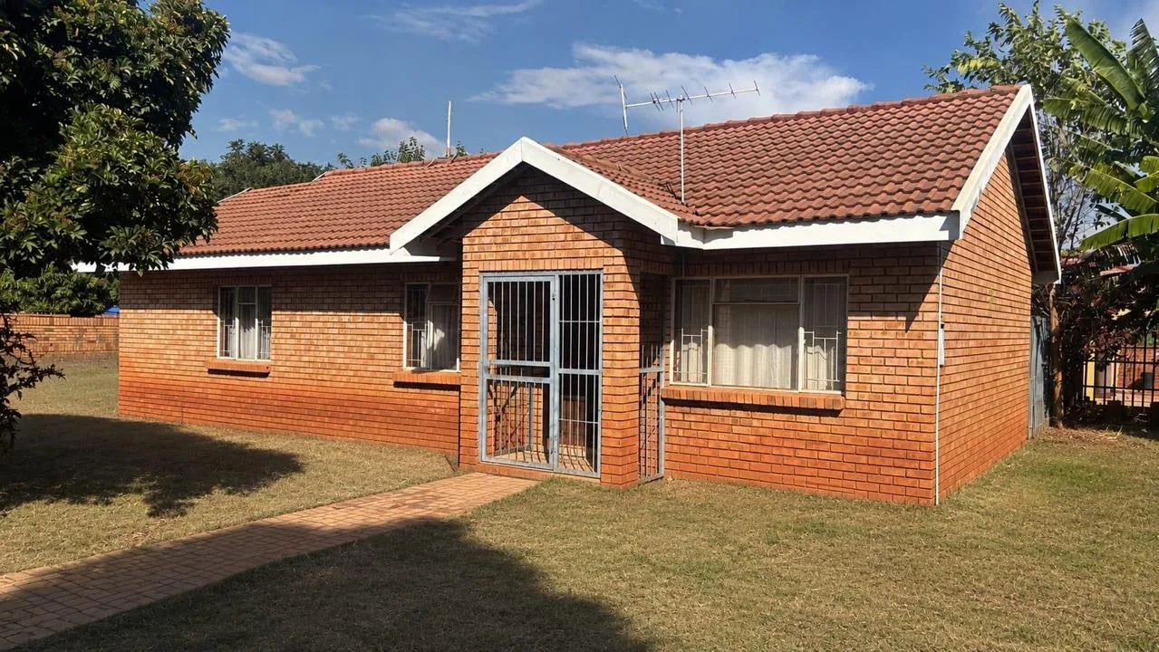 3 Bedroom House for sale in Nylpark