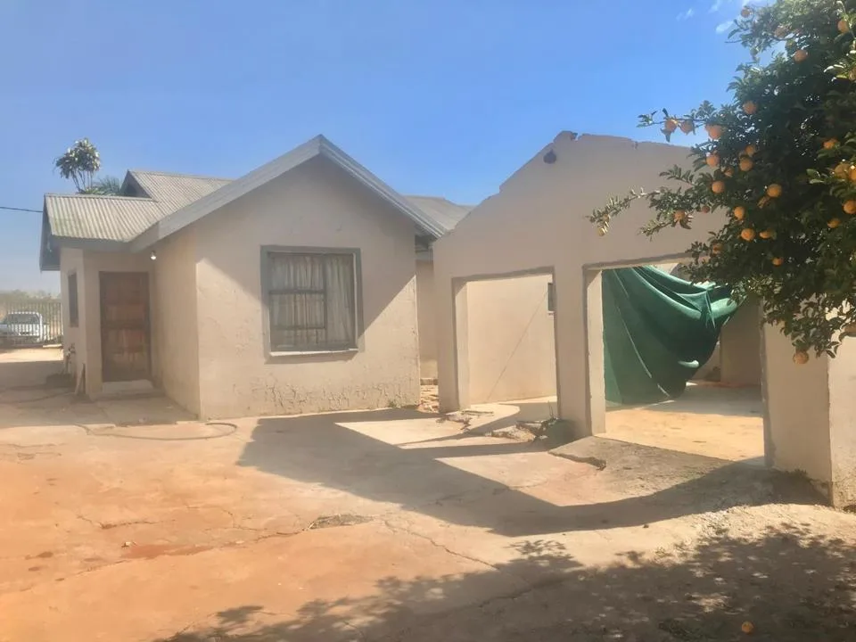 3 Bedroom House for sale in Seshego H