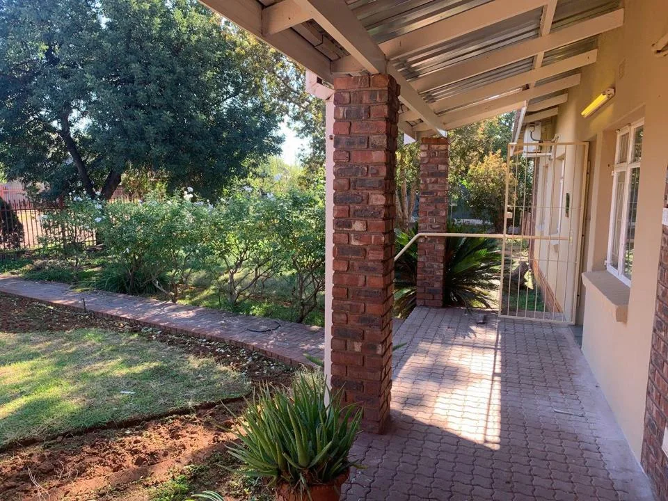 3 Bedroom House to rent in Postmasburg