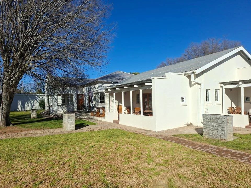 6 Bedroom House for sale in Middelburg
