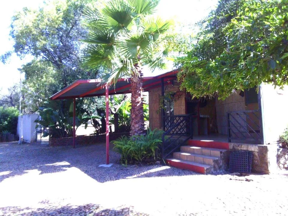 2 Bedroom House for sale in Driefontein AH