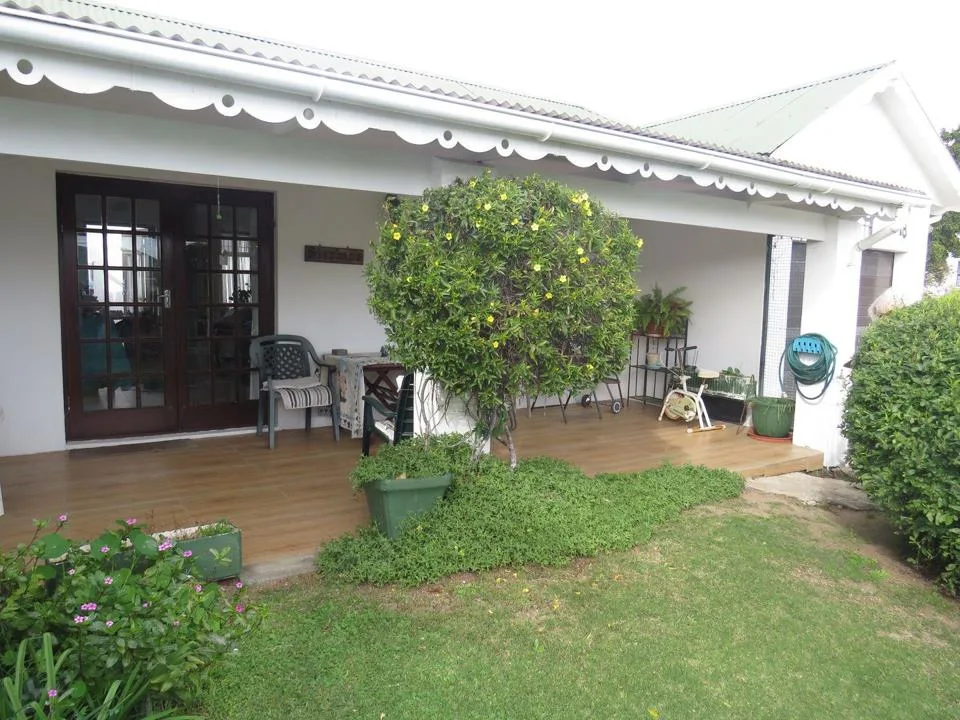 2 Bedroom House for sale in West Bank