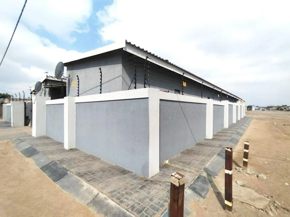 11 Bedroom House for sale in Seshego