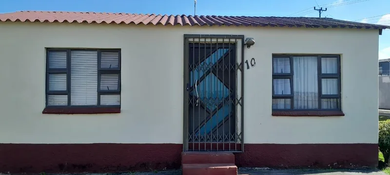 House for sale in Mdantsane Nu 10