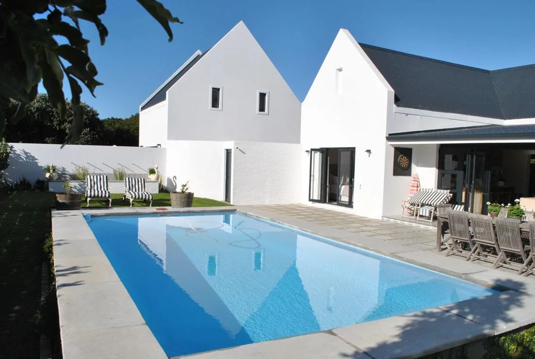 4 Bedroom House to rent in Canals