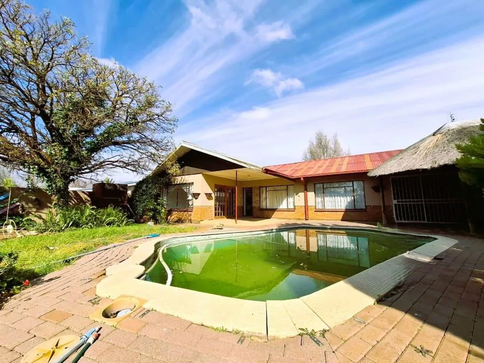 3 Bedroom House to rent in Generaal De Wet
