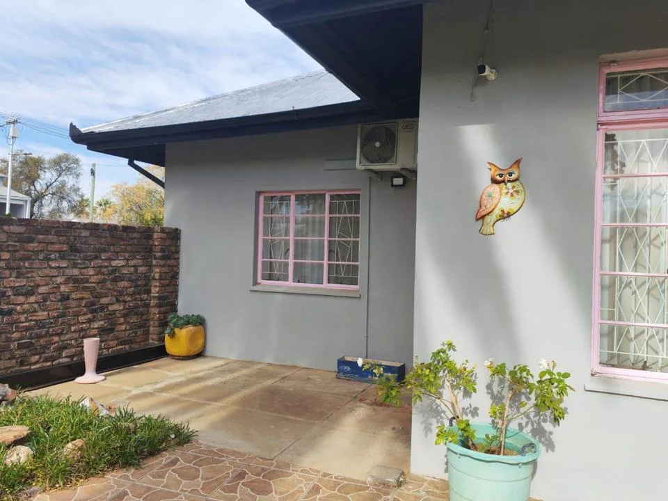 3 Bedroom House for sale in Middelburg