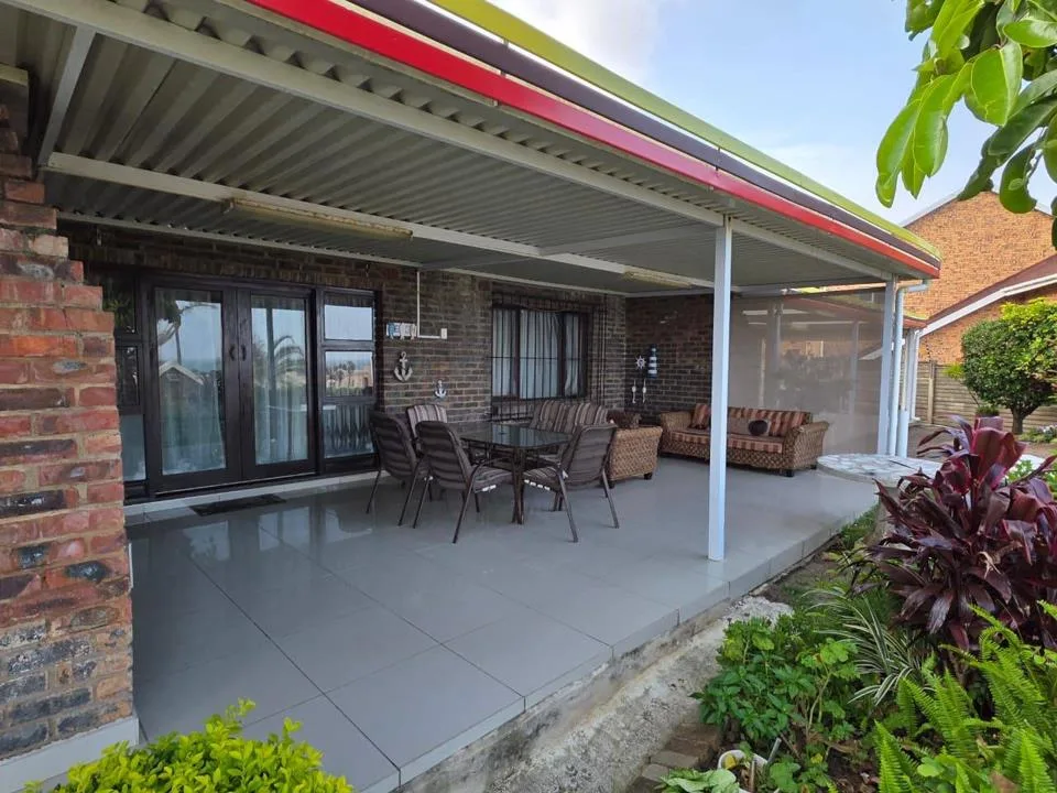 3 Bedroom Apartment / flat to rent in Uvongo Beach