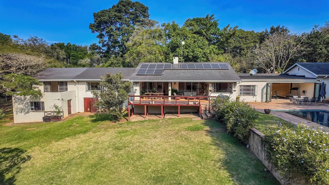 5 Bedroom House for sale in White River Rural