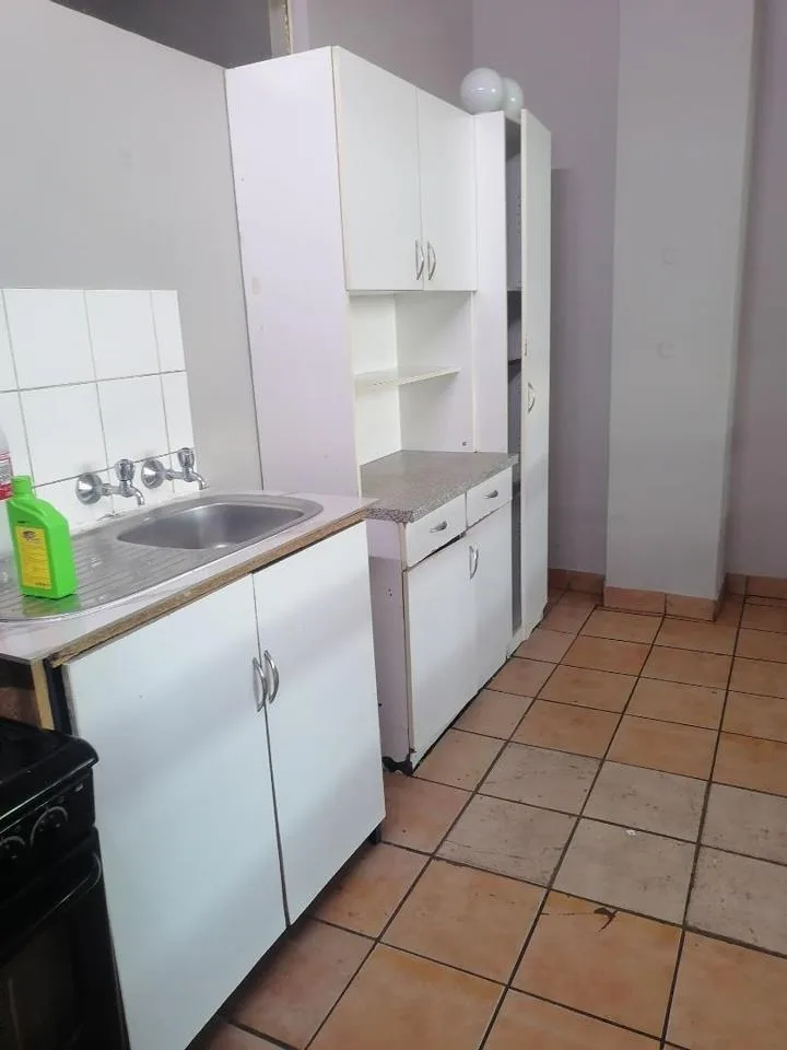 2 Bedroom Apartment / flat to rent in Kroonstad Central